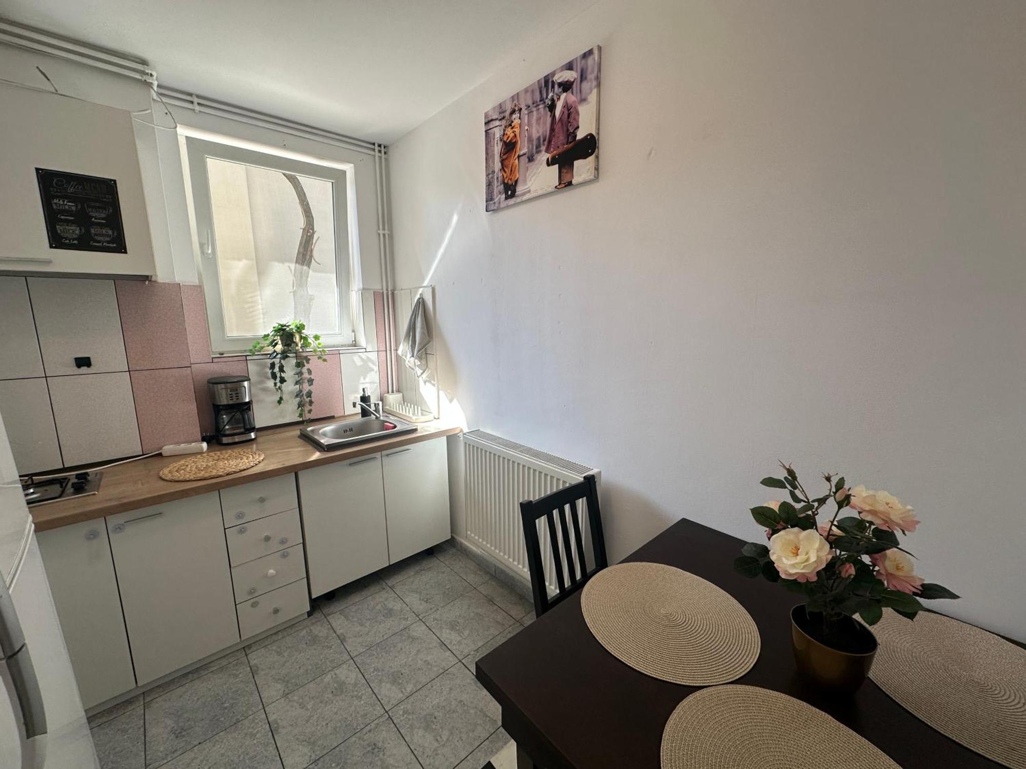 Athes Apartament *